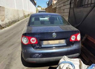 Centralita volkswagen 03g906016jk jetta 1.9 209774