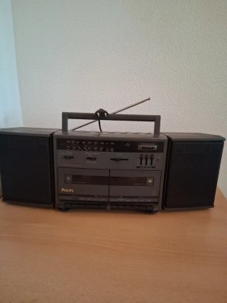 Radio Cassette Philips Vintage Gris