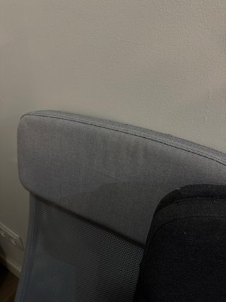 Silla de oficina Ikea gris con ruedas