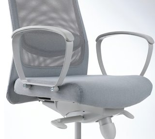 Silla de oficina Ikea gris con ruedas