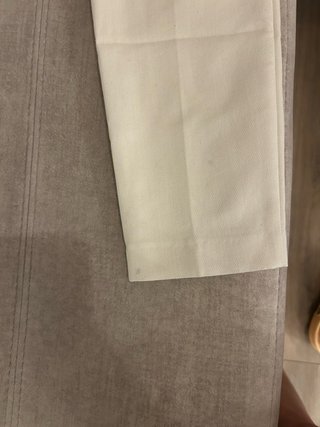 Pantalón crema tiro alto
