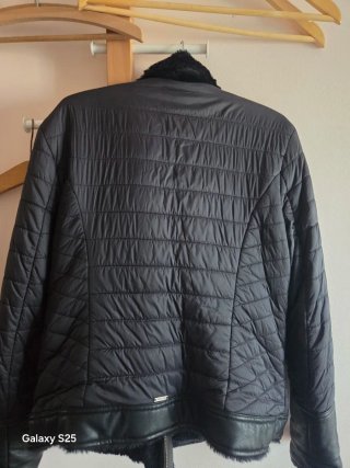 Chaqueta Reversible Guess Negra Talla M
