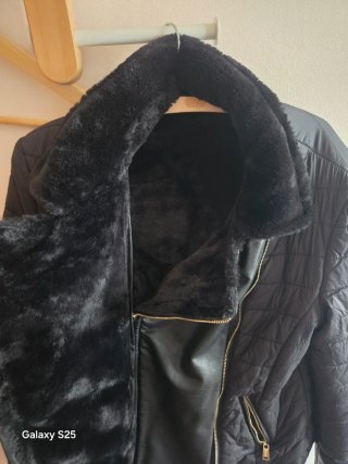 Chaqueta Reversible Guess Negra Talla M