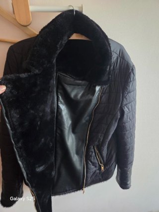 Chaqueta Reversible Guess Negra Talla M