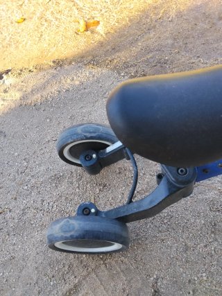 Triciclo Korimefa Azul