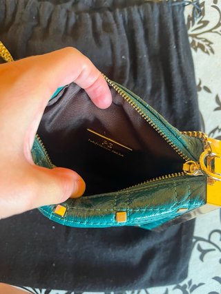 Bolso Purificación García verde y dorado