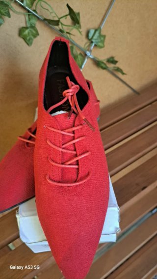 Sapatos vermelhos