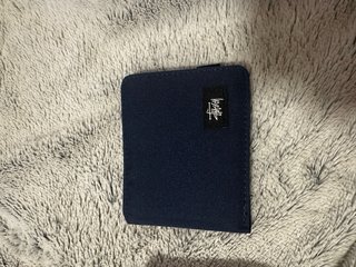 Cartera Stussy Azul y Negra