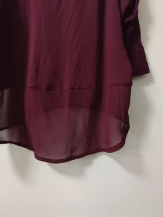 Blusa granate. Talla S.
