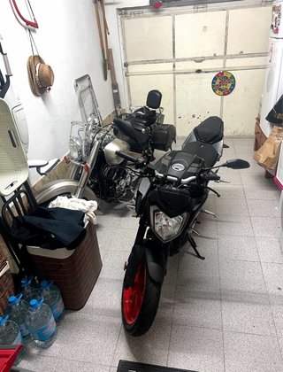 Yamaha MT-125 Negra 14.500 km
