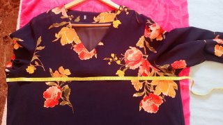 Vestido estampado floral Woman como nuevo