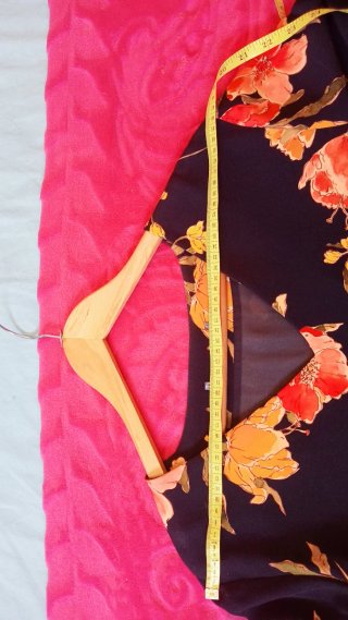 Vestido estampado floral Woman como nuevo