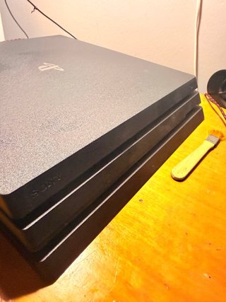 PlayStation 4 Pro (PS4 Pro) Negra