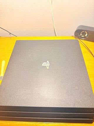PlayStation 4 Pro (PS4 Pro) Negra