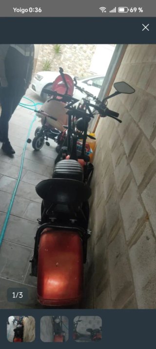 Moto Scooter Eléctrica Roja