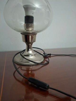 Lámpara de mesa cristal y metal