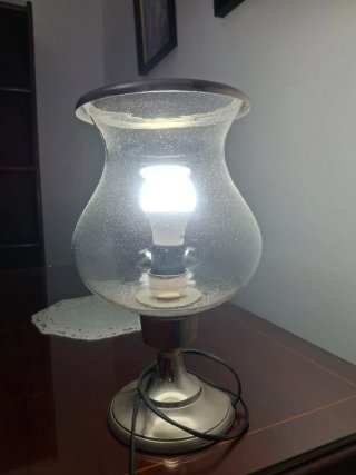 Lámpara de mesa cristal y metal