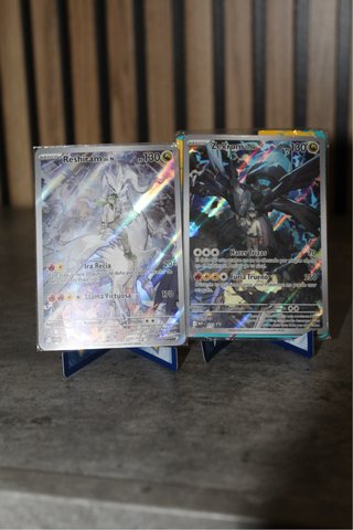 Reshiram de N y Zekrom de N