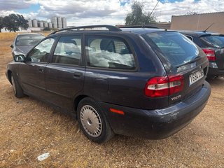 Volvo V40 2004