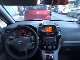 Opel Zafira 2012