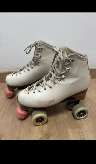 Patines 4 ruedas artísticos blancos