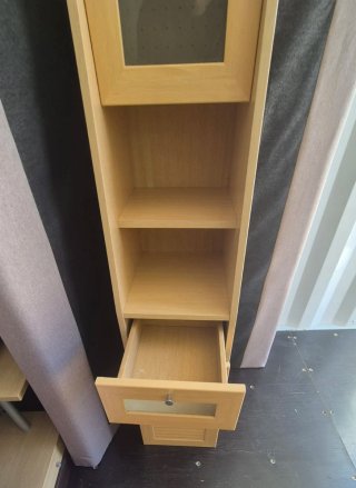 Mueble de baño madera y cristal