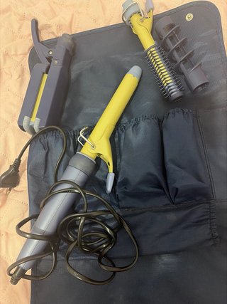 Plancha de pelo con 4 accesorios