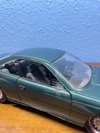 BMW 850i 1/18