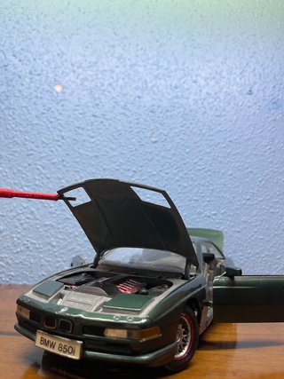 BMW 850i 1/18