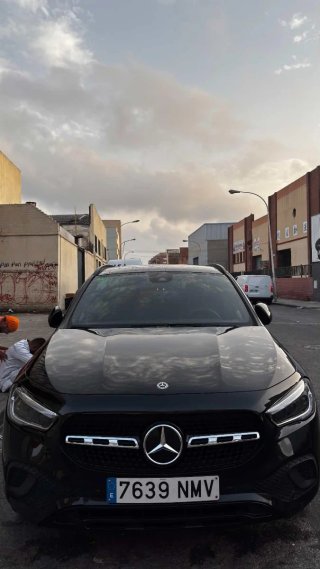 Mercedes-Benz GLA 2021