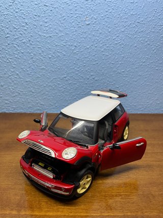 Mini Cooper 1/18 Rojo