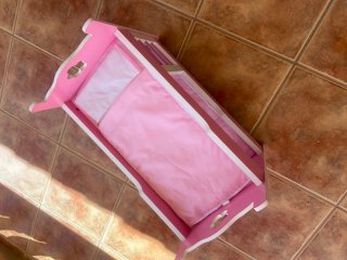 Cuna de juguete doble rosa