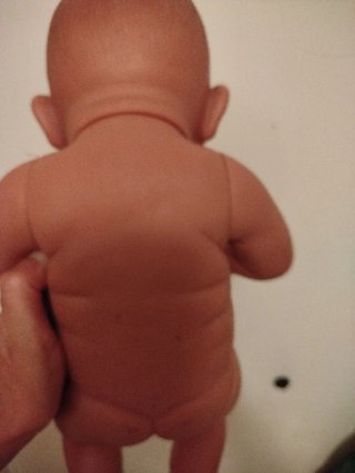 Muñeco bebé realista