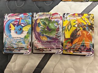 Lote 45 Cartas Pokémon VMAX,V, Eevee holo...