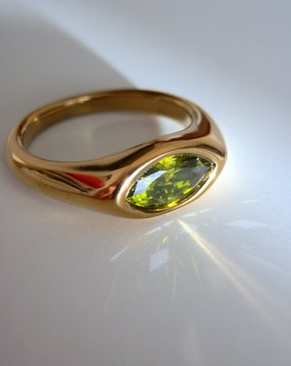 Anillo Ojo verde Acero y Oro 18K T-7.5