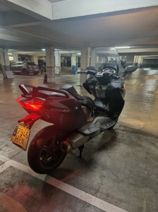 BMW C 650 GT Maxi Scooter Negra/Plata