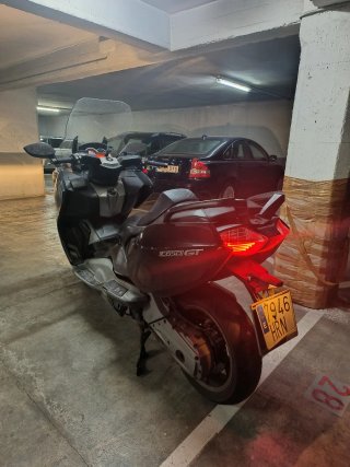 BMW C 650 GT Maxi Scooter Negra/Plata