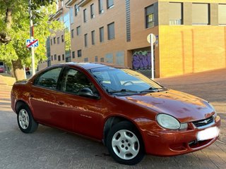 Chrysler Neon distintivo B
