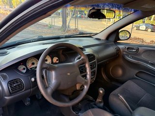 Chrysler Neon distintivo B