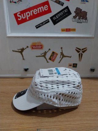 Gorra Nike ACG Radical AirFlow Fly talla M/L