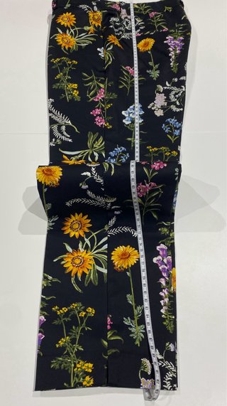Pantalón estampado floral Stradivarius T38