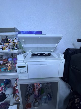 Impresora HP LaserJet Pro MFP M130 nw