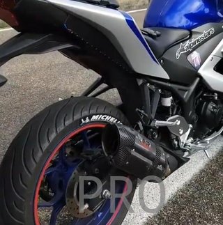 Escape completo Yamaha R3