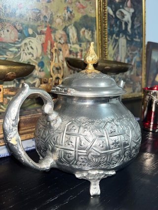 Tetera Marroquí y 2 vasos en muy buen estado