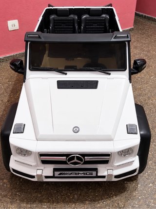 Coche eléctrico infantil 6x6 blanco