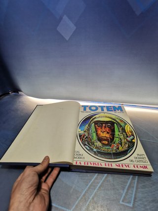 TOTEM. LA REVISTA DEL NUEVO CÓMIC. Nº 1 al 4. AÑO 1. AÑO 1977, encuadernado, nueva frontera,