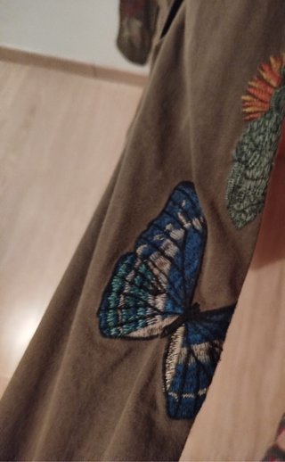Cazadora Desigual verde sin estrenar