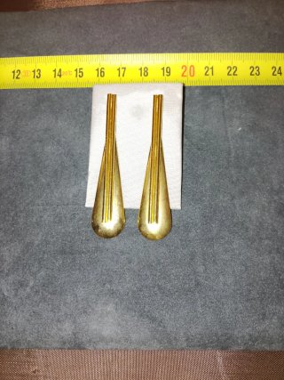 Pendientes largos dorados bisutería