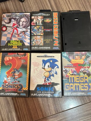 Sega Mega Drive 16-Bit + juegos