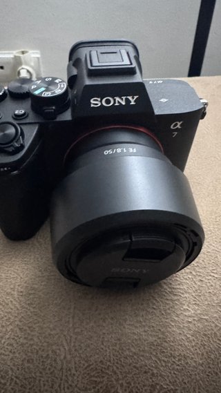 Sony A7 V + Lente 50mm f1.8